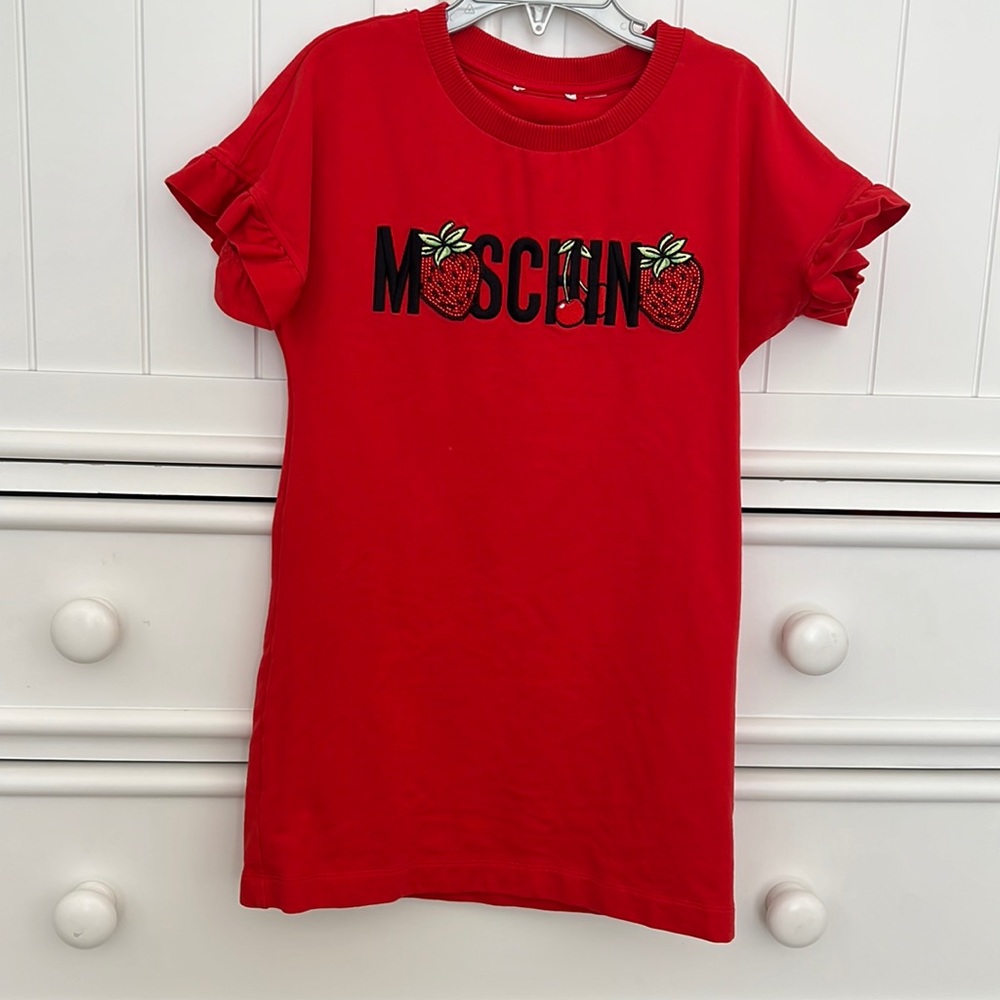 Little girls Moschino Red dress, adorable cotton with ruffle sleeve